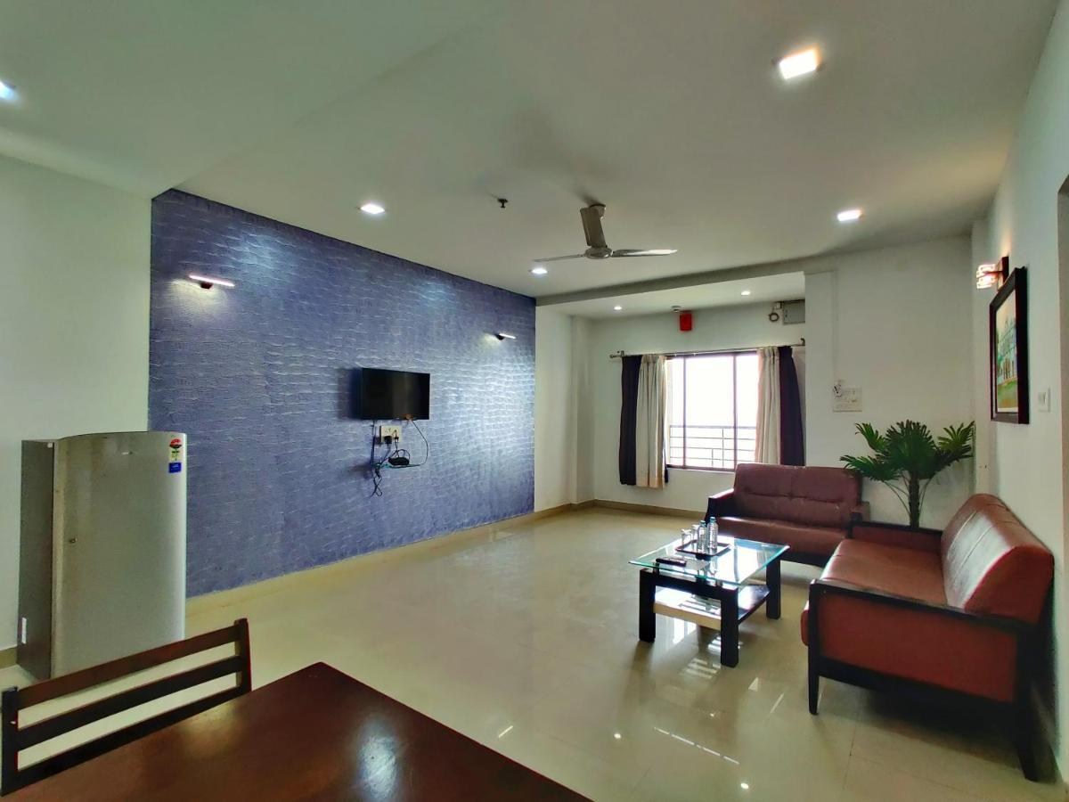 Golden Chariot Hotel Daman Exterior foto