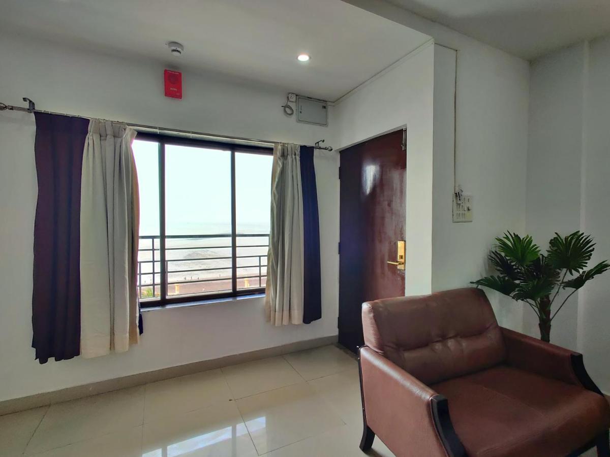 Golden Chariot Hotel Daman Exterior foto